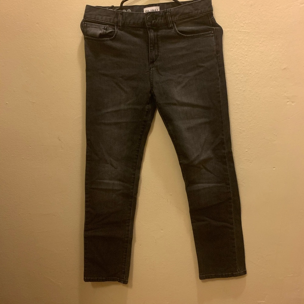 DL 1961 dark greys jeans. “hawke skinny” fit